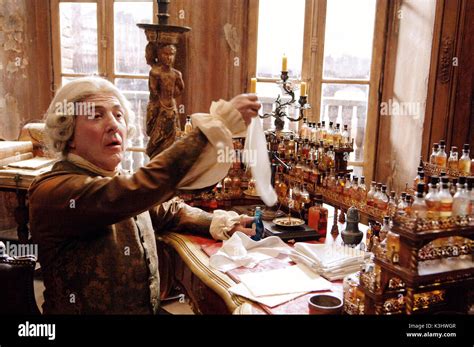 dustin hoffman perfume